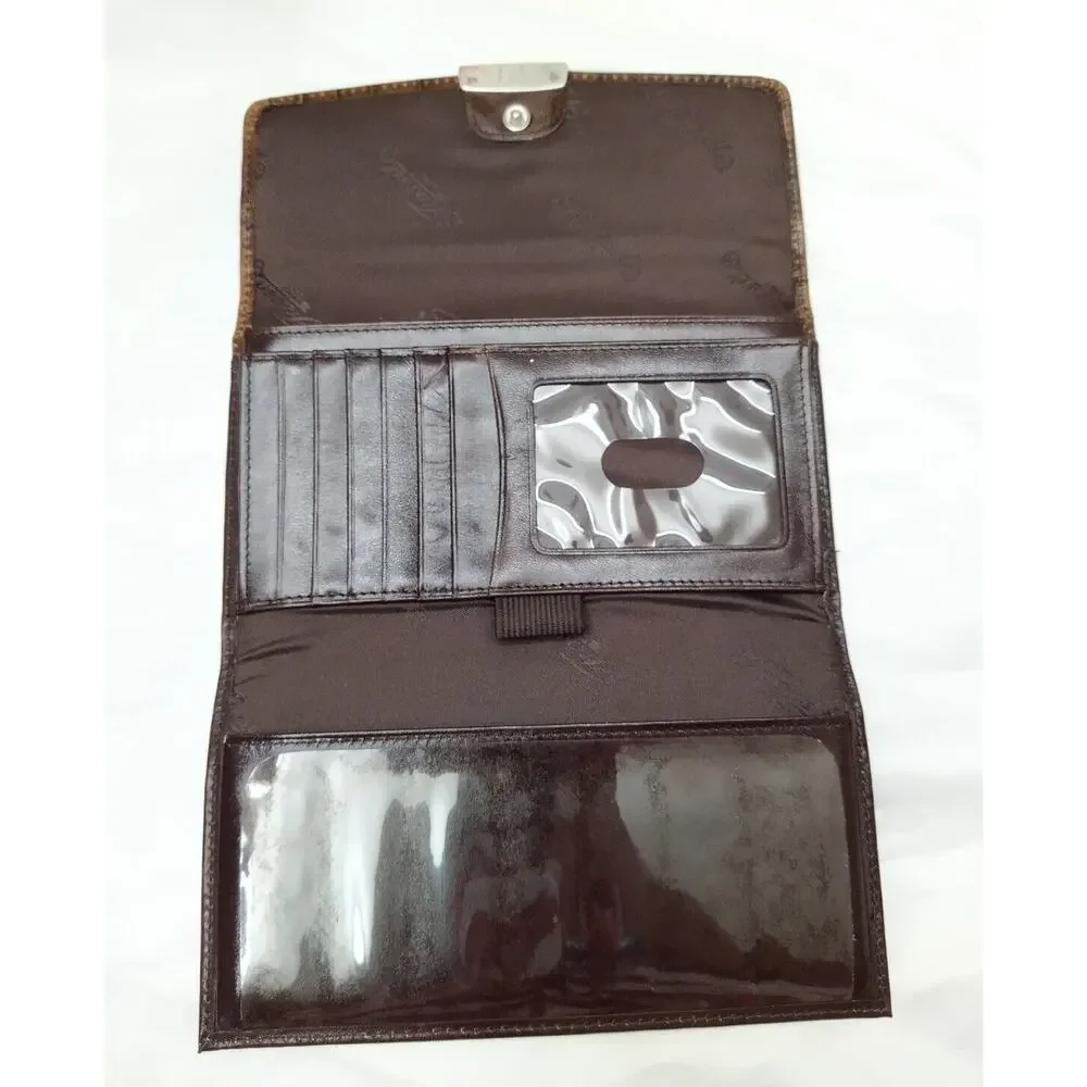Fossil brown leather